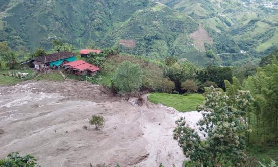 Emergencia en la vereda Muelas de Aranzazu Emergencia en la vereda Muelas de Aranzazu