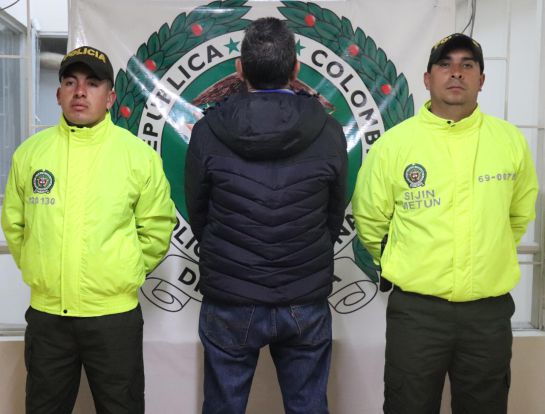 Venezolano requerido por INTERPOL por lavar dinero fue capturado en Tunja: Venezolano requerido por INTERPOL por lavar dinero fue capturado en Tunja Venezolano requerido por INTERPOL por lavar dinero fue capturado en Tunja: Venezolano requerido por INTERPOL por lavar dinero fue capturado en Tunja