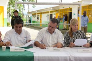 Gobernadores de Quindío, Risaralda, Valle del Cauca y alcaldes de Filandia, Alcalá y Ulloa Gobernadores de Quindío, Risaralda, Valle del Cauca y alcaldes de Filandia, Alcalá y Ulloa