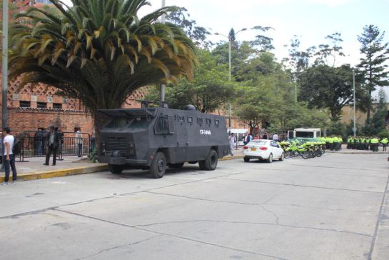 Cierres viales y dispositivo de seguridad por corridas en La Santamaría Cierres viales y dispositivo de seguridad por corridas en La Santamaría