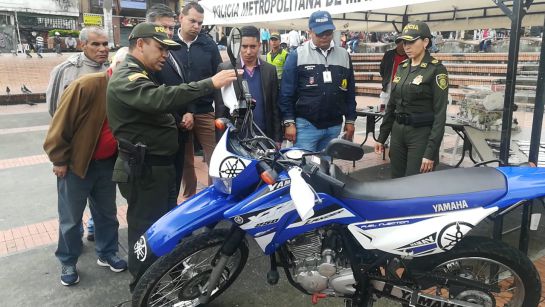 operativos policía incautación allanamientos: Más de 80 armas incautadas en Manizales operativos policía incautación allanamientos: Más de 80 armas incautadas en Manizales