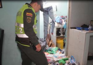 RESCATE NIÑOS BUCARAMANGA: Rescatan 7 niños abandonados en Floridablanca RESCATE NIÑOS BUCARAMANGA: Rescatan 7 niños abandonados en Floridablanca