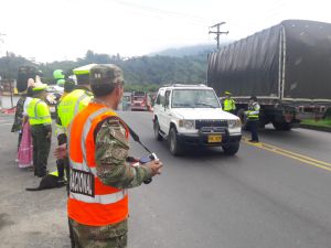 La vía La Línea tendrá patrullajes especiales de las fuerzas militares La vía La Línea tendrá patrullajes especiales de las fuerzas militares