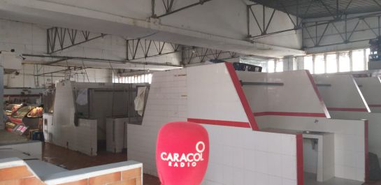 BUCARAMANGA PLAZAS DE MERCADO PALOMAS HIGIENE: Palomas generan problemas en plazas de mercado BUCARAMANGA PLAZAS DE MERCADO PALOMAS HIGIENE: Palomas generan problemas en plazas de mercado