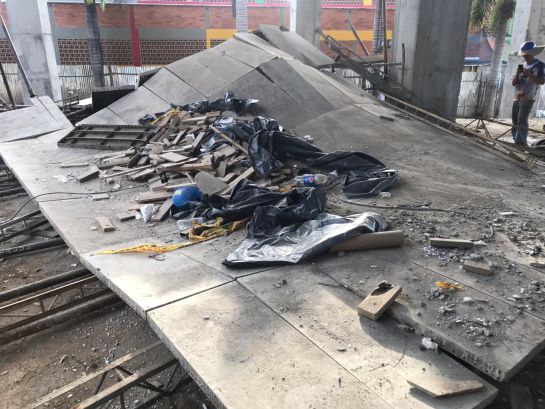 FLORIDABLANCA UIS ACCIDENTE OBREROS: 4 funcionarios de la UIS heridos por caída de formaleta FLORIDABLANCA UIS ACCIDENTE OBREROS: 4 funcionarios de la UIS heridos por caída de formaleta