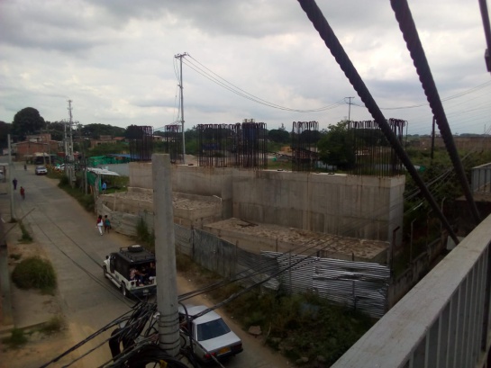 El contratista del puente de Juanchito está ilíquido El contratista del puente de Juanchito está ilíquido