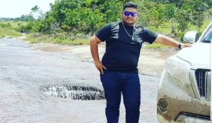 GACHAS GUADALUPE SANTANDER HOMBRE METIÓ SU CARRO: Aplicarán comparendo a hombre que metió su camioneta a Las Gachas GACHAS GUADALUPE SANTANDER HOMBRE METIÓ SU CARRO: Aplicarán comparendo a hombre que metió su camioneta a Las Gachas