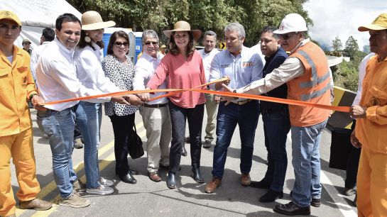 Circunvalar Galeras: Gobierno inauguró la vía 'Circunvalar Galeras' en el departamento de Nariño Circunvalar Galeras: Gobierno inauguró la vía 'Circunvalar Galeras' en el departamento de Nariño