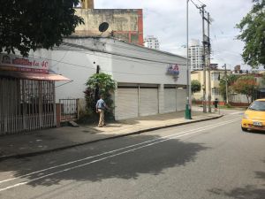 BUCARAMANGA BICIRRUTAS EN EL CENTRO DE BUCARAMANGA SEÑALIZACIÓN RECHAZO: Video: Empezó la demarcación de bicirrutas BUCARAMANGA BICIRRUTAS EN EL CENTRO DE BUCARAMANGA SEÑALIZACIÓN RECHAZO: Video: Empezó la demarcación de bicirrutas
