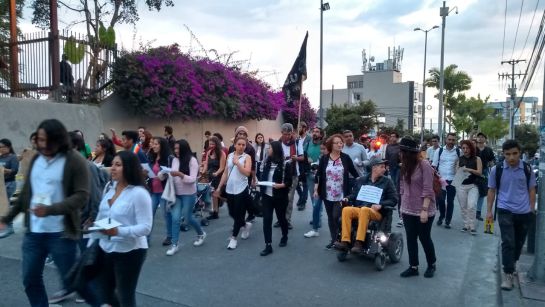 Marcha en Manizales por la vida de los líderes de Colombia Marcha en Manizales por la vida de los líderes de Colombia