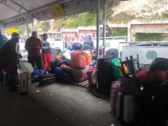 Venezolanos en la frontera con Ecuador: Aumenta migración venezolana en un 30% por pedido de visa en Ecuador Venezolanos en la frontera con Ecuador: Aumenta migración venezolana en un 30% por pedido de visa en Ecuador