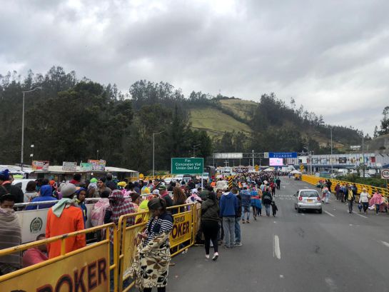 Venezolanos en la frontera con Ecuador: Aumenta migración venezolana en un 30% por pedido de visa en Ecuador Venezolanos en la frontera con Ecuador: Aumenta migración venezolana en un 30% por pedido de visa en Ecuador