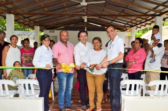 Nuevo salón comunitario en Marañonal: La comunidad de Marañonal tiene nuevo salón comunitario Nuevo salón comunitario en Marañonal: La comunidad de Marañonal tiene nuevo salón comunitario
