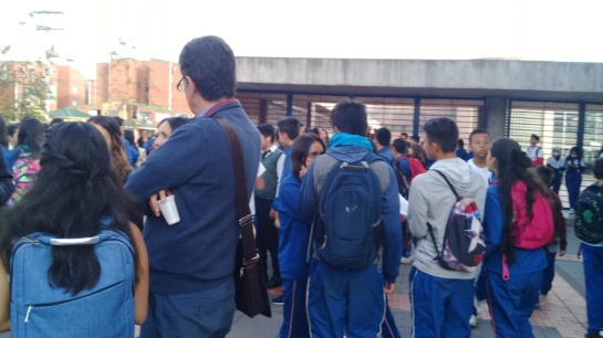 Sellan colegio Gabriel Betancourt Mejía Sede A: Colegio en el sur de Bogotá fue sellado de manera preventiva Sellan colegio Gabriel Betancourt Mejía Sede A: Colegio en el sur de Bogotá fue sellado de manera preventiva