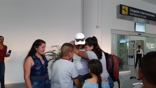 Damnificados por huracán llegan a Cali: Llegaron a Cali 7 de los colombianos que vivieron el paso Dorian en Bahamas Damnificados por huracán llegan a Cali: Llegaron a Cali 7 de los colombianos que vivieron el paso Dorian en Bahamas