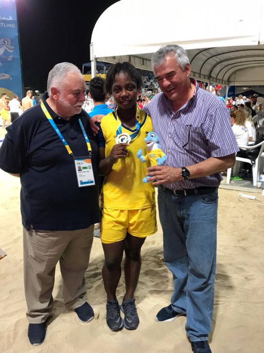 Vallecaucana con titulo mundial: Vallecaucana Tatiana Rentería alcanzó título mundial de lucha de playa Vallecaucana con titulo mundial: Vallecaucana Tatiana Rentería alcanzó título mundial de lucha de playa