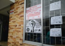 En paro indefinido trabajadores de oficina de registros públicos en Armenia