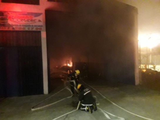 Incendio barrio Ricaurte: Fuerte incendio estructural en Ibagué Incendio barrio Ricaurte: Fuerte incendio estructural en Ibagué