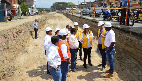 Visita de la gobernadora Clara Luz Roldán a las obras entre Cali y Candelaria Visita de la gobernadora Clara Luz Roldán a las obras entre Cali y Candelaria