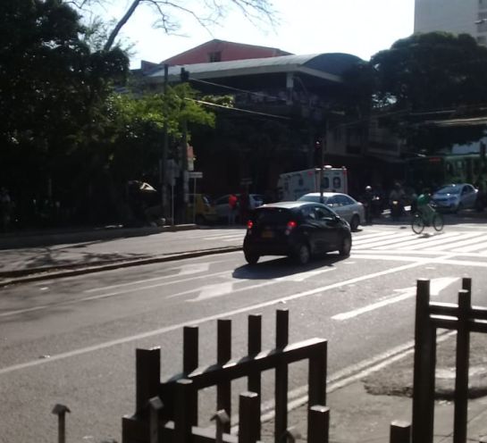 BUCARAMANGA PROVENZA ACCIDENTES AMBULANCIAS: Reportan otro accidente generado por ambulancias BUCARAMANGA PROVENZA ACCIDENTES AMBULANCIAS: Reportan otro accidente generado por ambulancias