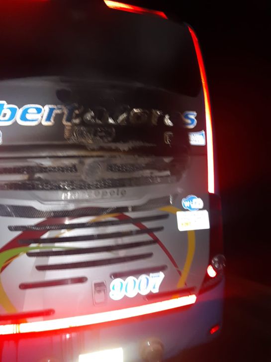 Con explosivos atacaron bus de pasajeros en vía alterna al llano por Boyacá: Con explosivos atacaron bus de pasajeros en vía alterna al llano por Boyacá Con explosivos atacaron bus de pasajeros en vía alterna al llano por Boyacá: Con explosivos atacaron bus de pasajeros en vía alterna al llano por Boyacá