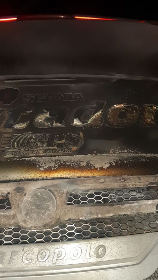 Con explosivos atacaron bus de pasajeros en vía alterna al llano por Boyacá: Con explosivos atacaron bus de pasajeros en vía alterna al llano por Boyacá Con explosivos atacaron bus de pasajeros en vía alterna al llano por Boyacá: Con explosivos atacaron bus de pasajeros en vía alterna al llano por Boyacá