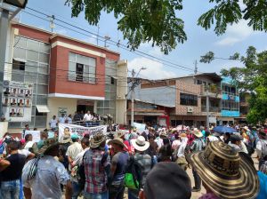 Marchan en campamento para exigir la verdad de la muerte del líder social: En Campamento reclaman la verdad sobre la muerte del líder Didian Agudelo Marchan en campamento para exigir la verdad de la muerte del líder social: En Campamento reclaman la verdad sobre la muerte del líder Didian Agudelo