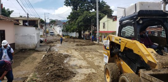 Piedecuesta Clima Lluvias Quebradas Desbordamientos: VIDEO: Otra vez las quebradas ponen en jaque a Piedecuesta Piedecuesta Clima Lluvias Quebradas Desbordamientos: VIDEO: Otra vez las quebradas ponen en jaque a Piedecuesta