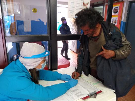 Habitantes de la calle coronavirus: El COVID-19 le puso fin a 30 años de vida en la calle de Octavio Habitantes de la calle coronavirus: El COVID-19 le puso fin a 30 años de vida en la calle de Octavio
