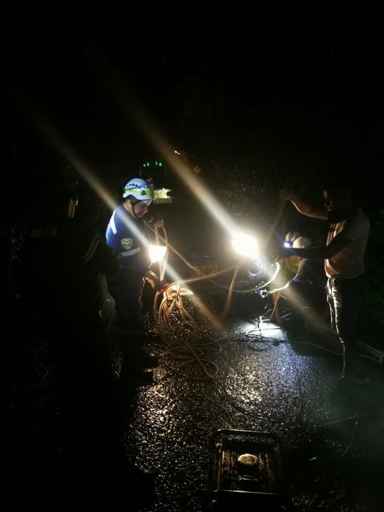 Accidente en la vía Victoria - Samaná, una persona desaparecida Accidente en la vía Victoria - Samaná, una persona desaparecida