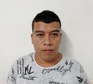 Alias CACHAMA Jefe de la línea sicarial
Cabecilla de la línea de Espendio entregaba 5 millones semanal a la estructura alias RUBIEL Alias CACHAMA Jefe de la línea sicarial
Cabecilla de la línea de Espendio entregaba 5 millones semanal a la estructura alias RUBIEL