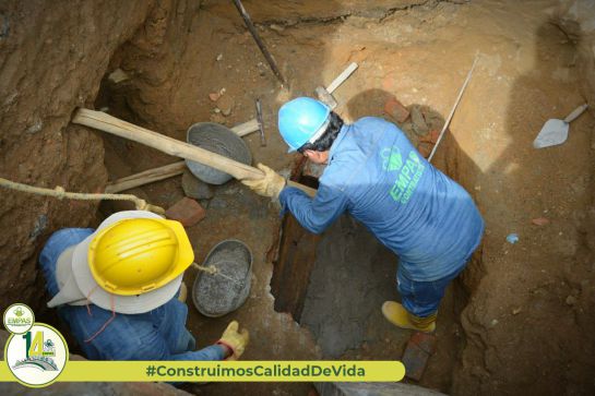Bucaramanga Cierres viales Carrera 33 Alcantarillado: Hay cierres en la carrera 33 con calle 34 Bucaramanga Cierres viales Carrera 33 Alcantarillado: Hay cierres en la carrera 33 con calle 34