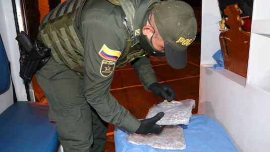 Bucaramanga ambulancia drogas microtráficos: VIDEO: Hallan 'narcoambulancia' en Santander Bucaramanga ambulancia drogas microtráficos: VIDEO: Hallan 'narcoambulancia' en Santander