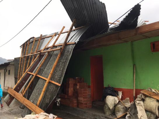 Viviendas afectadas por lluvias torrenciales en Montebonito, Marulanda Viviendas afectadas por lluvias torrenciales en Montebonito, Marulanda