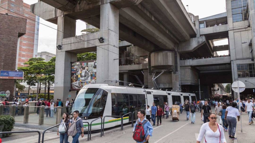 Por la prima y el comercio extendido, reforzarán seguridad en Medellín