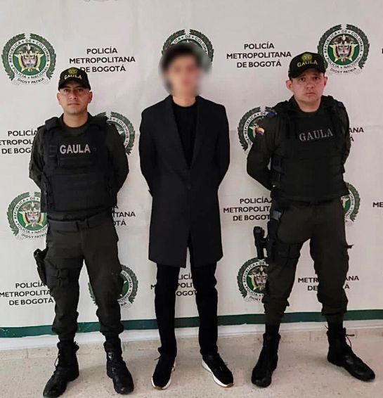 A través de perfiles falsos en Facebook, estas personas engañaban a sus víctimas, de quienes obtenían contenido sexual A través de perfiles falsos en Facebook, estas personas engañaban a sus víctimas, de quienes obtenían contenido sexual