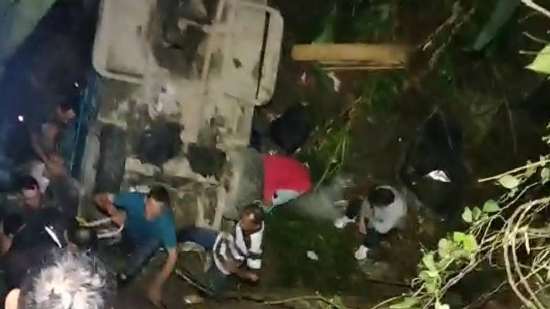 Emergencia en la vía que comunica a Santa Rosa de Cabal con Chinchiná