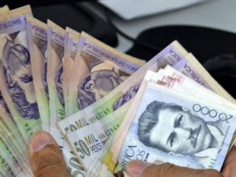 ​El salario mínimo es bajo y por eso hay que mejorarlo: Santos