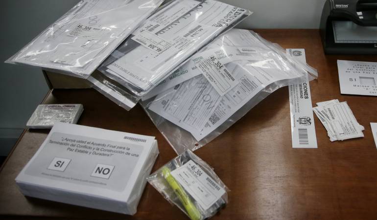 El botón de Facebook 'Ya Voté': Facebook impulsa el voto por el plebiscito por la paz
