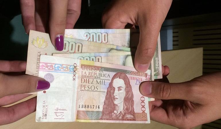 Lo Más Caracol 23 de diciembre 2016: Claves para manejar el dinero en el hogar