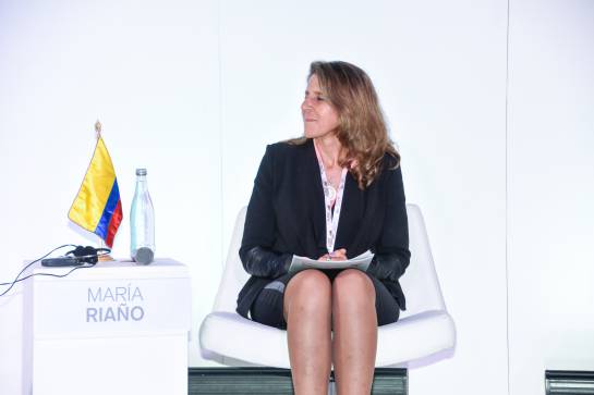 Juan Pablo Raba: Mujeres que lideran y empoderan Juan Pablo Raba: Mujeres que lideran y empoderan