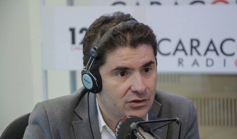 Es igual de grave lo de Samper a esto, pero le creo al presidente: Henao Es igual de grave lo de Samper a esto, pero le creo al presidente: Henao