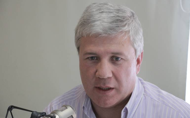 Ex viceministro Londoño advierte que habrá filibusterismo tras el fallo de la Corte sobre fast – track Ex viceministro Londoño advierte que habrá filibusterismo tras el fallo de la Corte sobre fast – track