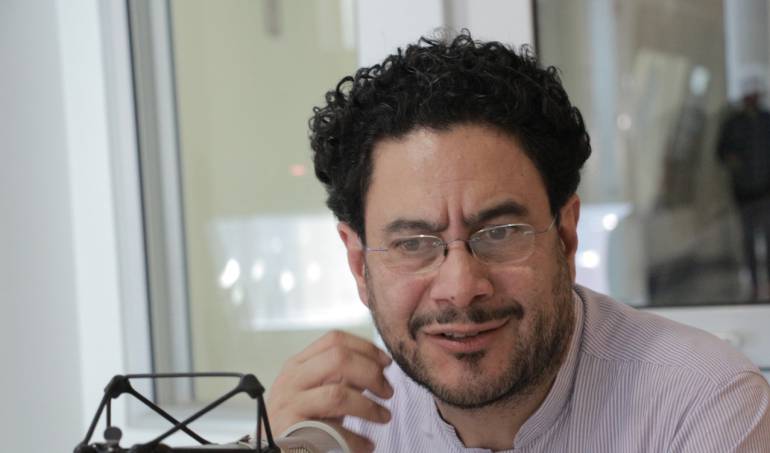 Las excusas de Uribe son peor que las ofensas: senador Iván Cepeda Las excusas de Uribe son peor que las ofensas: senador Iván Cepeda