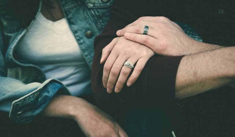 Lo Más Caracol: La diferencia de edad no es obstáculo para el amor