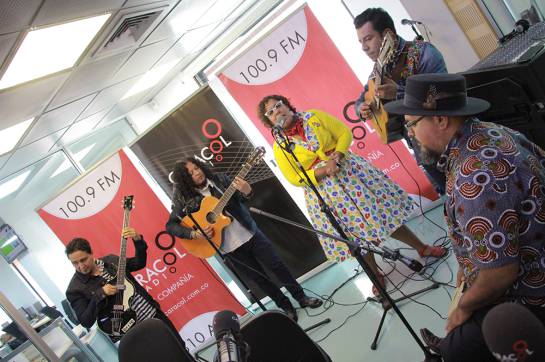 La Santa Cecilia en Caracol Radio: "Rock al Parque fue un viaje inolvidable": La Santa Cecilia La Santa Cecilia en Caracol Radio: "Rock al Parque fue un viaje inolvidable": La Santa Cecilia