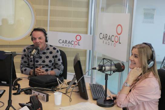 Niños, Infancia, Comunicación: "Cuando el niño habla, hay que escucharlo": Memo Orozco Niños, Infancia, Comunicación: "Cuando el niño habla, hay que escucharlo": Memo Orozco