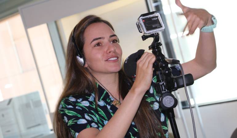 Sofía Gómez en karaoke: Sofía Gómez mostró que también tiene gran capacidad pulmonar para rapear Sofía Gómez en karaoke: Sofía Gómez mostró que también tiene gran capacidad pulmonar para rapear