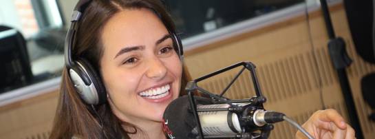 Sofía Gómez en karaoke: Sofía Gómez mostró que también tiene gran capacidad pulmonar para rapear Sofía Gómez en karaoke: Sofía Gómez mostró que también tiene gran capacidad pulmonar para rapear