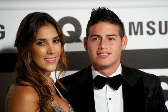 James Rodríguez y Daniela Ospina se casaron en 2010. Daniela es hermana de David Ospina, arquero de la Selección Colombia y del Arsenal.